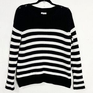 🔮 5/$25 Croft And Barrow Black‎ White Striped Ribbed Faux Button Neck Sweater